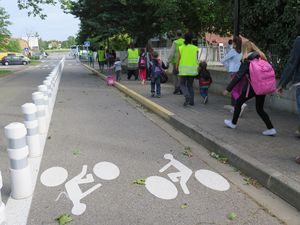 Les transports scolaires - Ville de Labège